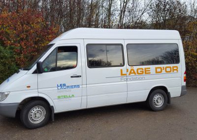 Publicite sur vehicule Aire le Lignon
